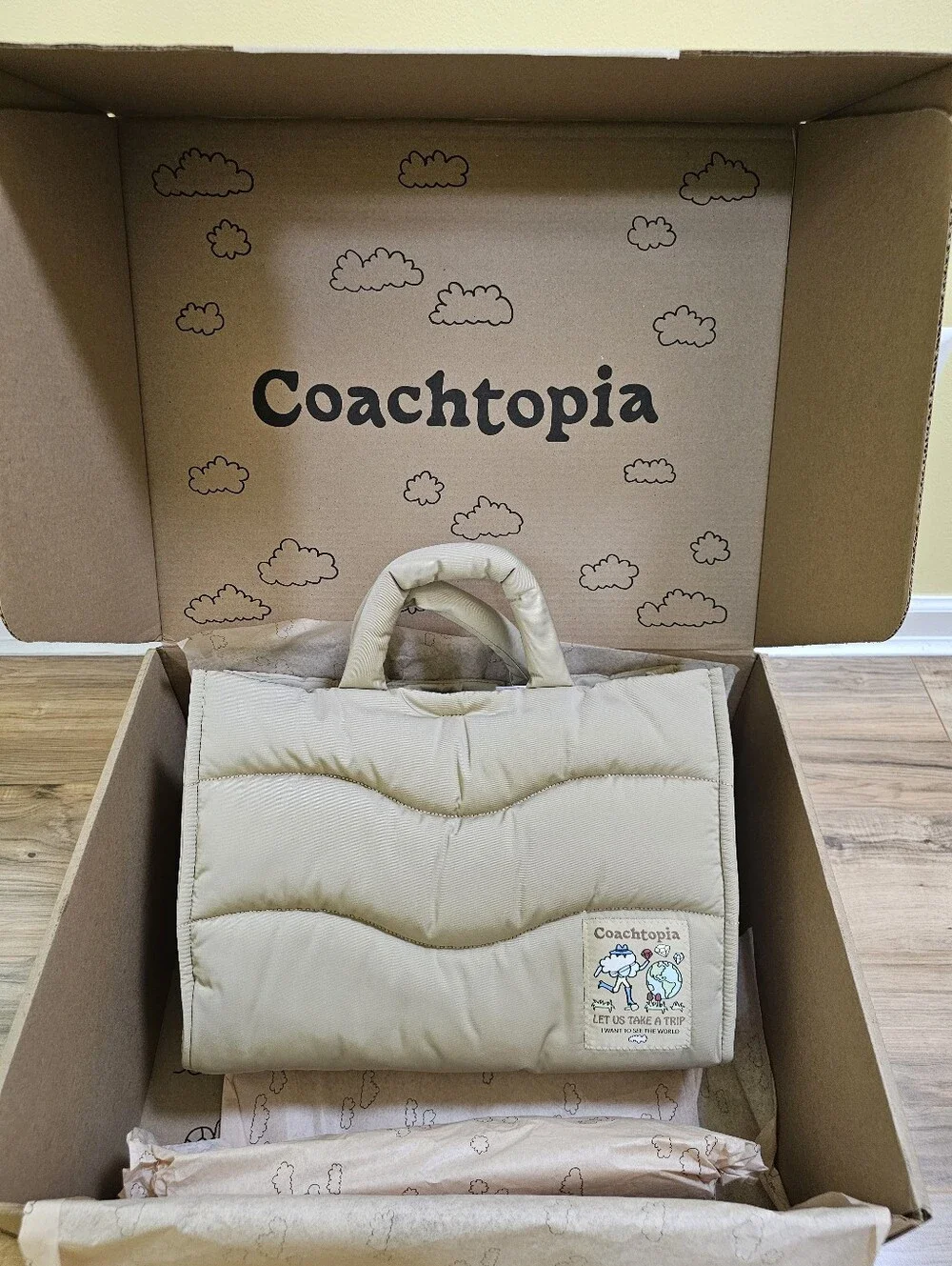 Coachtopia Loop Tote with Wavy Quilting